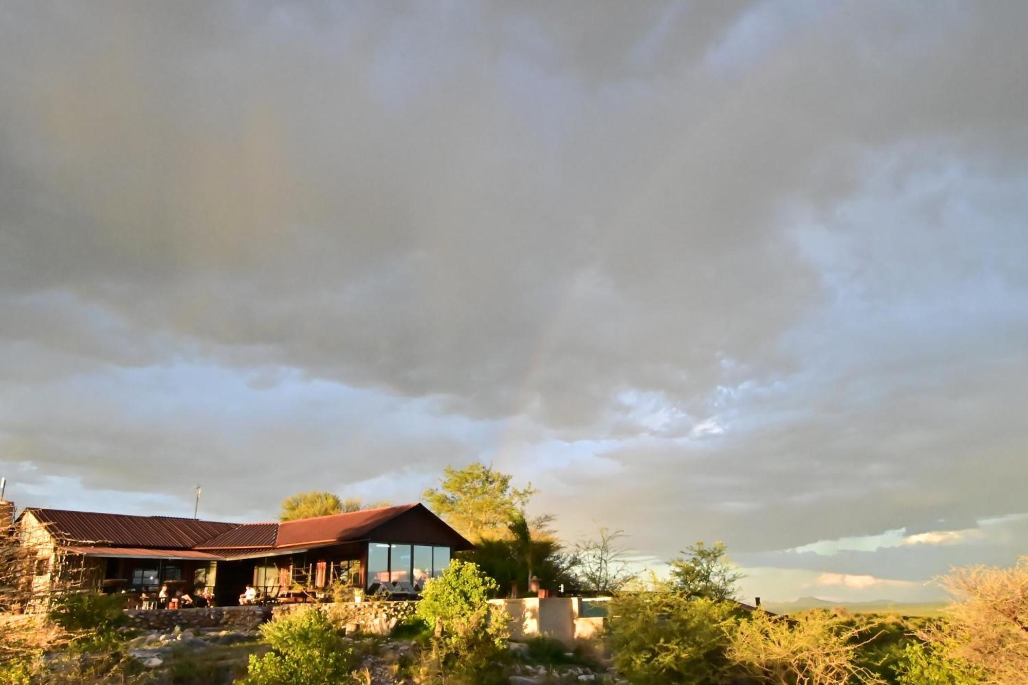 Aloegrove Safari Lodge オチワロンゴ エクステリア 写真
